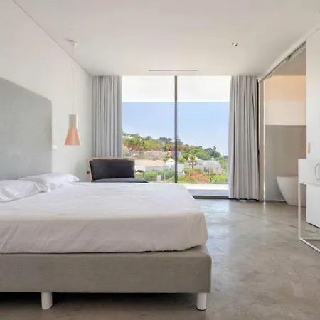 Sleeps 8 Pool Air Con Wifi Villa *